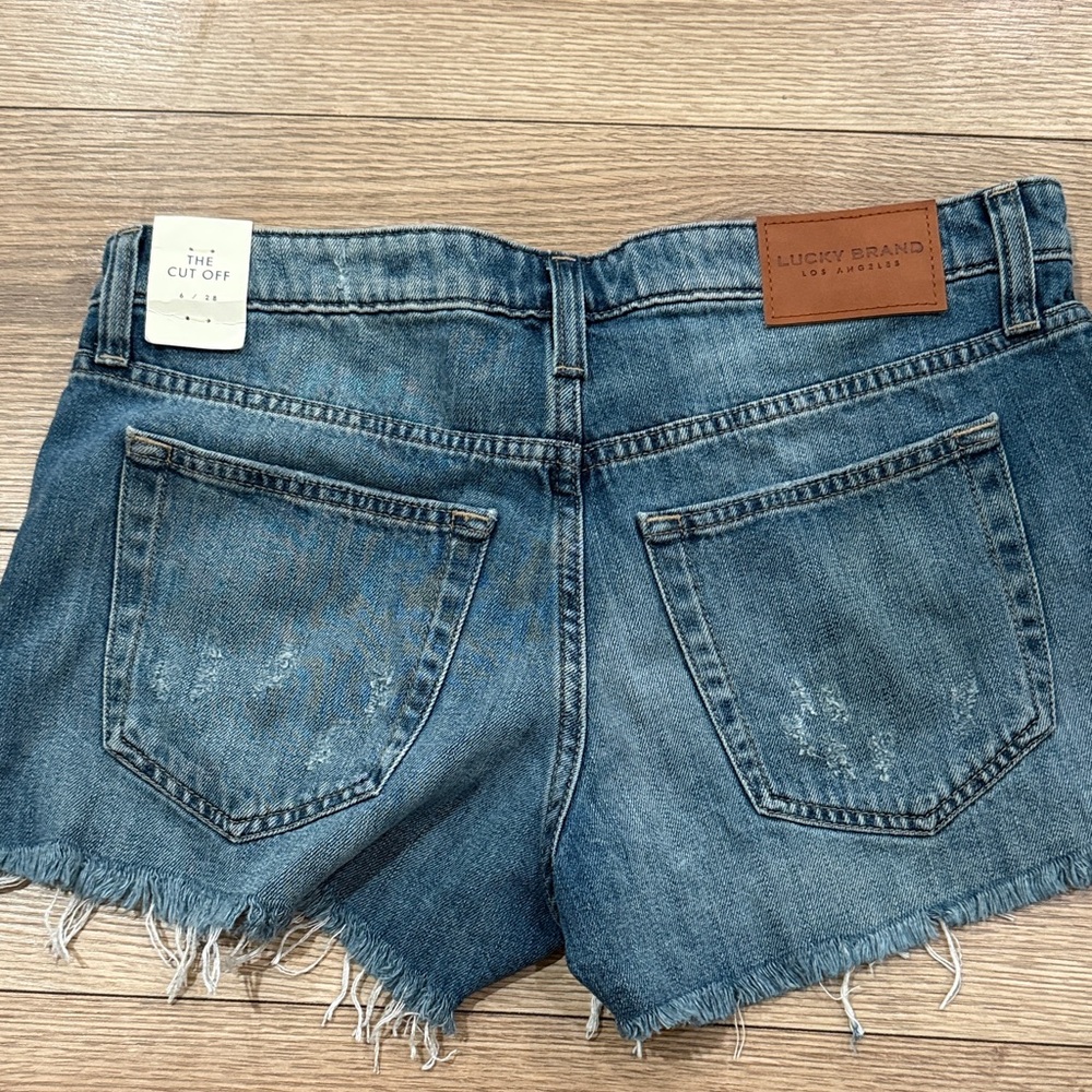 Lucky Brand Women's Frayed Jean Shorts - Dark Blue - Picture 3 of 7